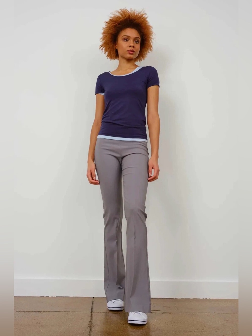 Avenue Montaigne Bellini Stretch Crepe Flare Leg Pull On Mid Rise Pants, Size 8
